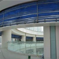 專業門類產品集成供應與安裝服務 聚焦防火門、自動車庫門及工業提升門解決方案